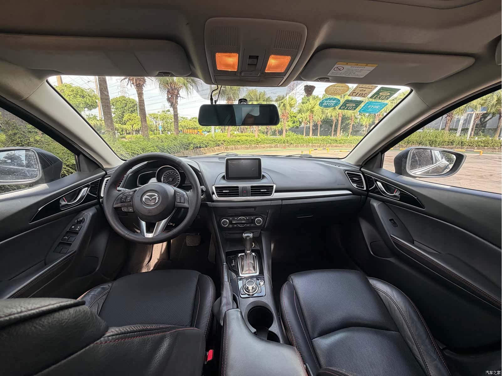 Mazda Mazda3, 2015 7