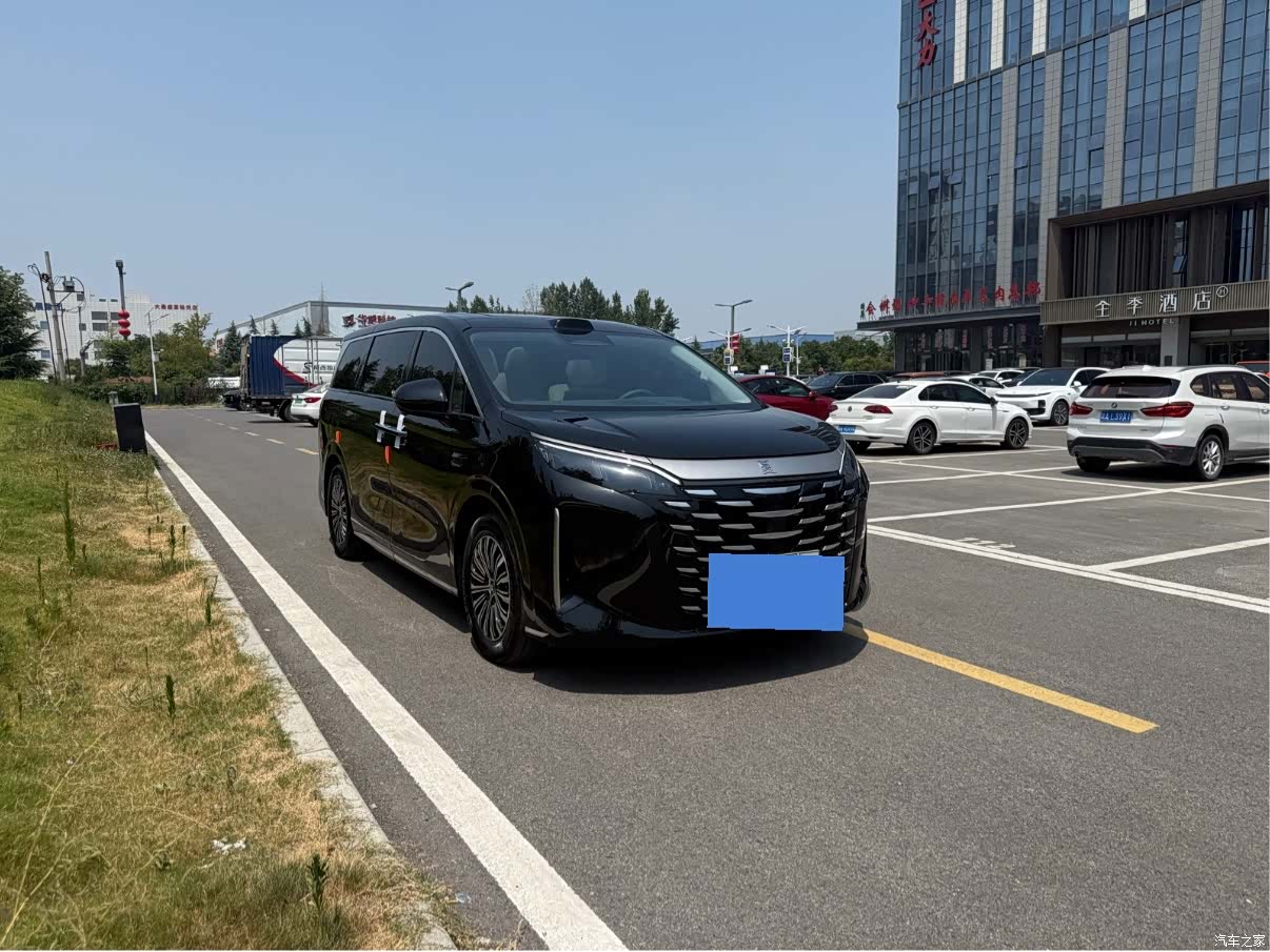 BYD Xia, 2025 3