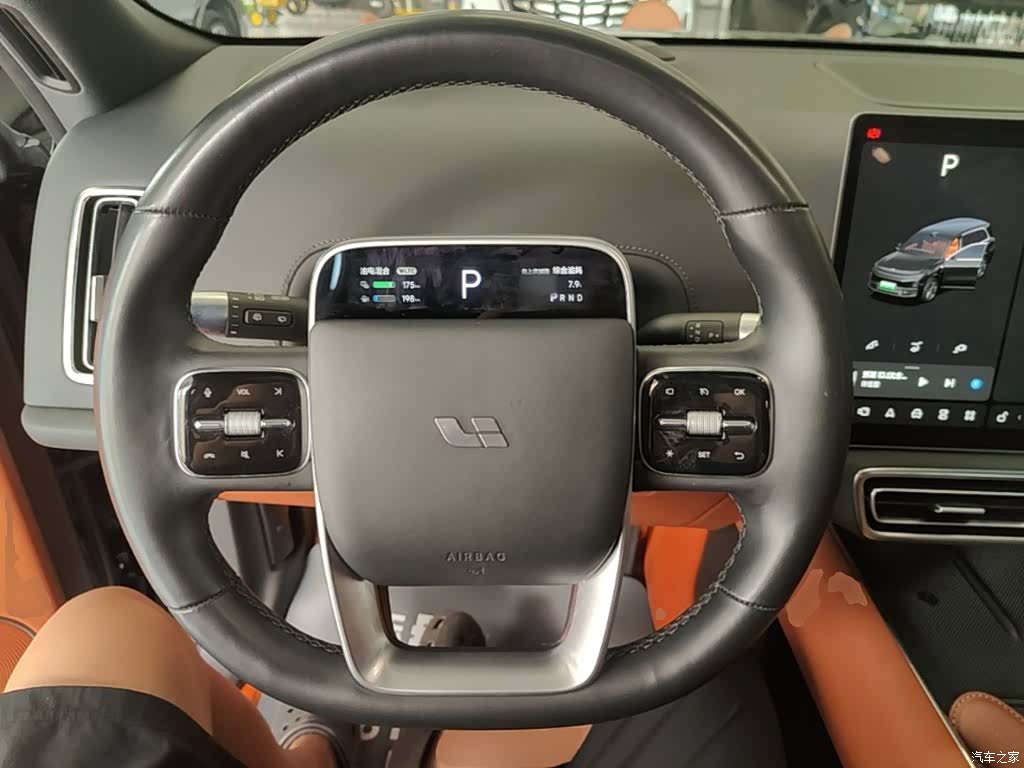 Li Auto L9, 2023 11