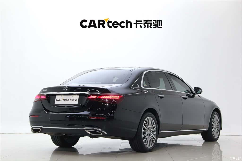 Mercedes-Benz E-Class, 2022 все фото