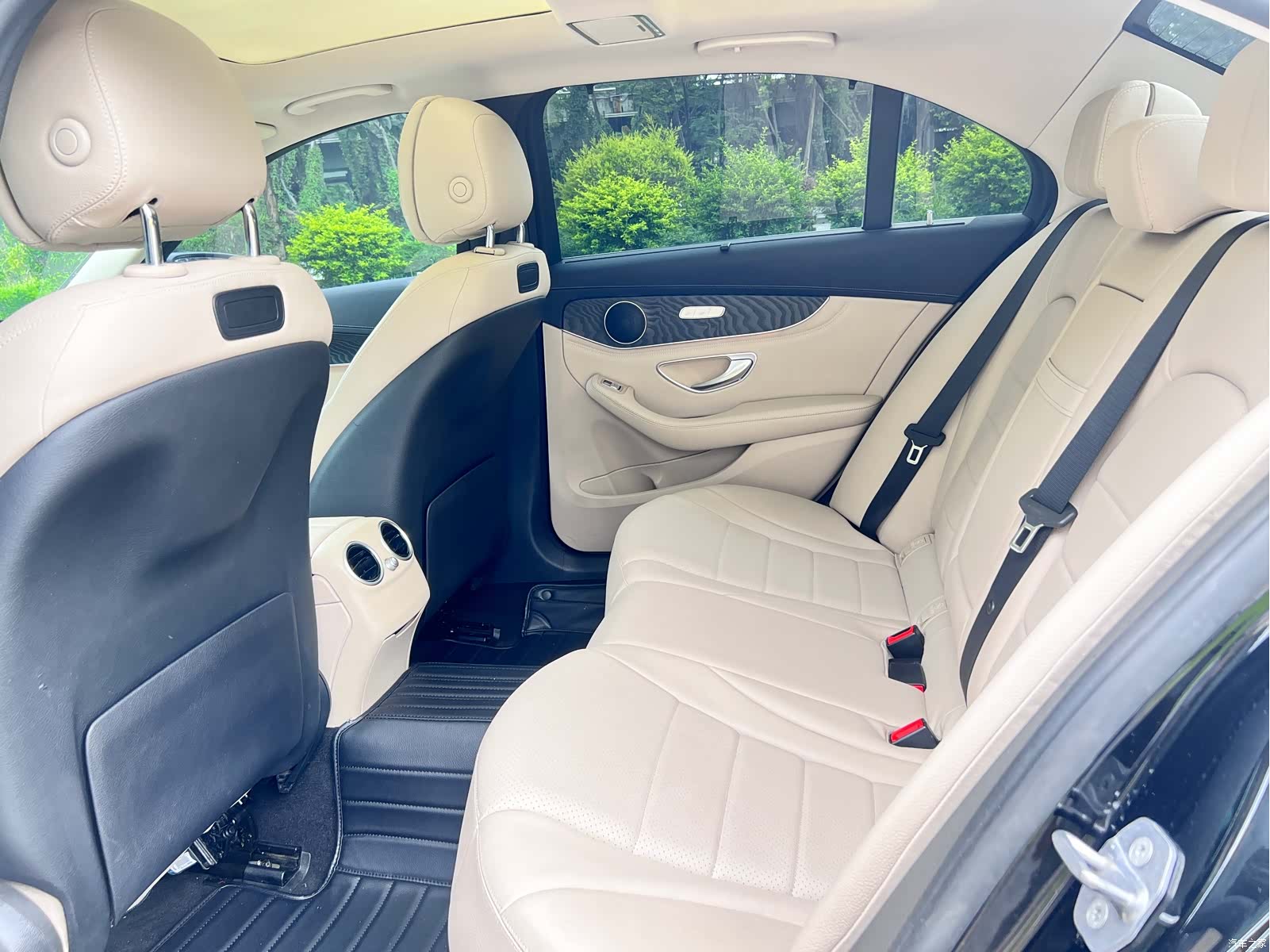 Mercedes-Benz C-Class, 2018 13