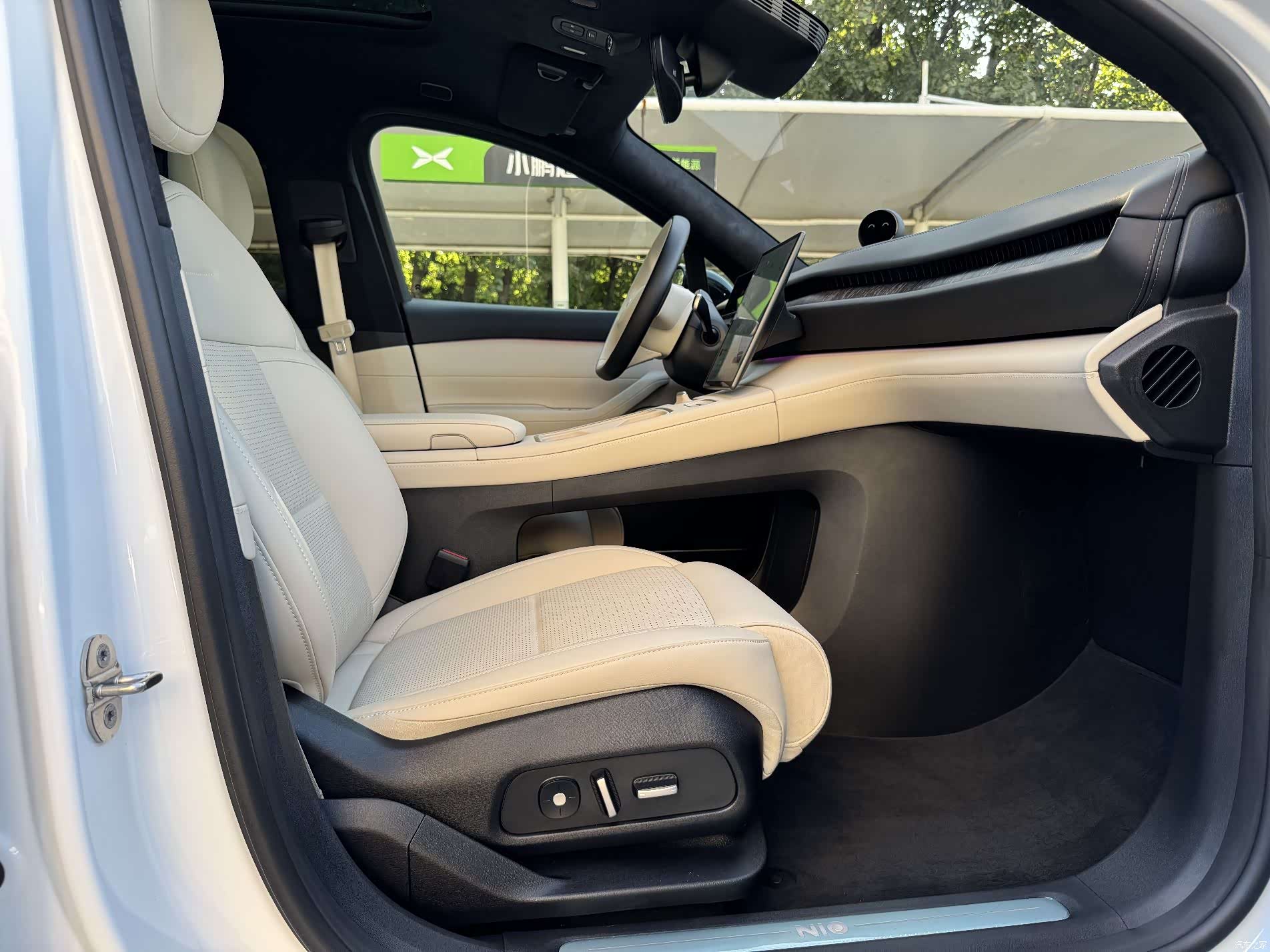 NIO ES6, 2025 11