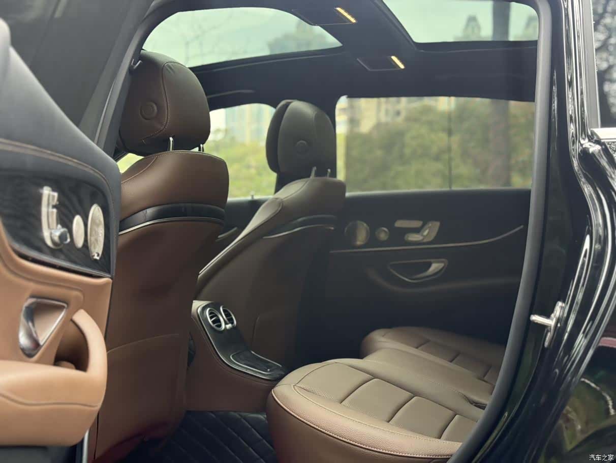 Mercedes-Benz E-Class, 2022 6