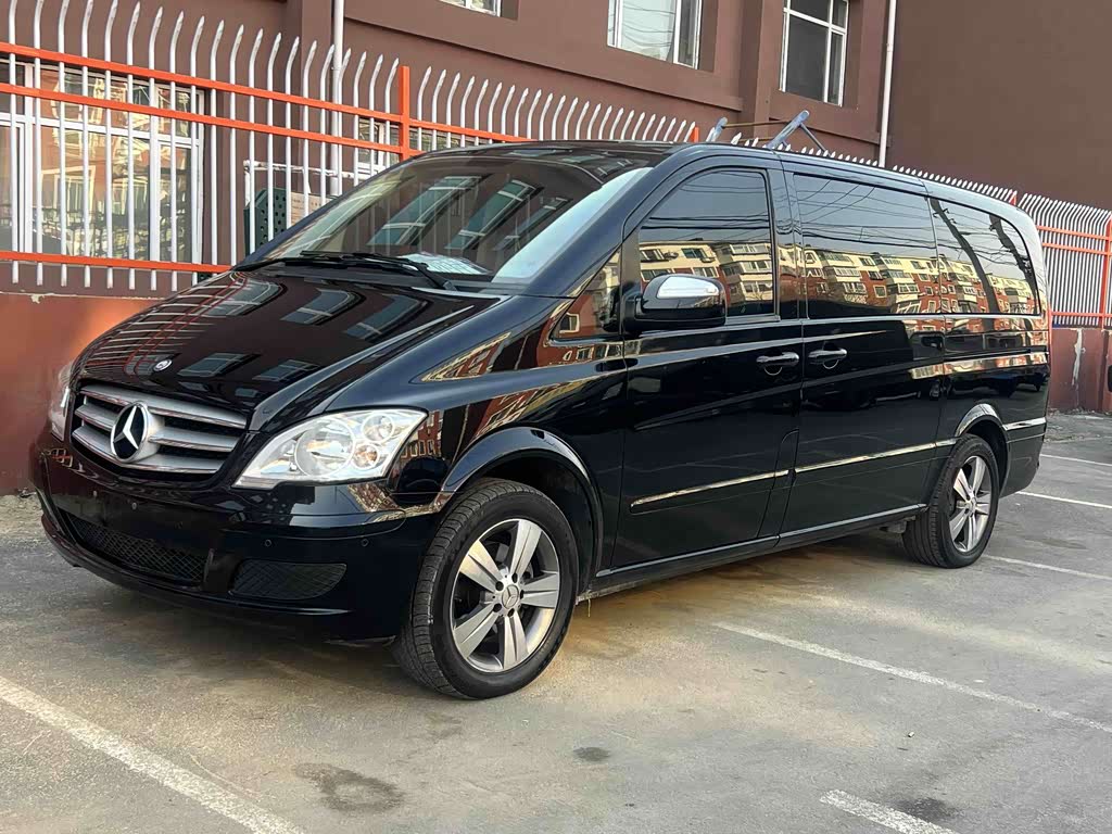 Mercedes-Benz Viano