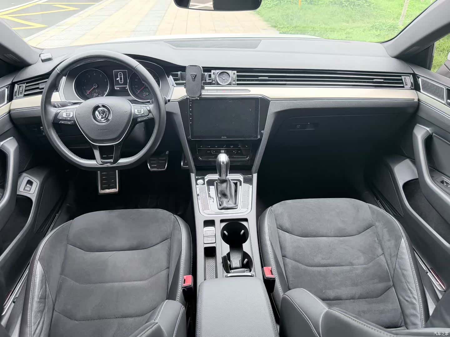Volkswagen CC, 2020 все фото