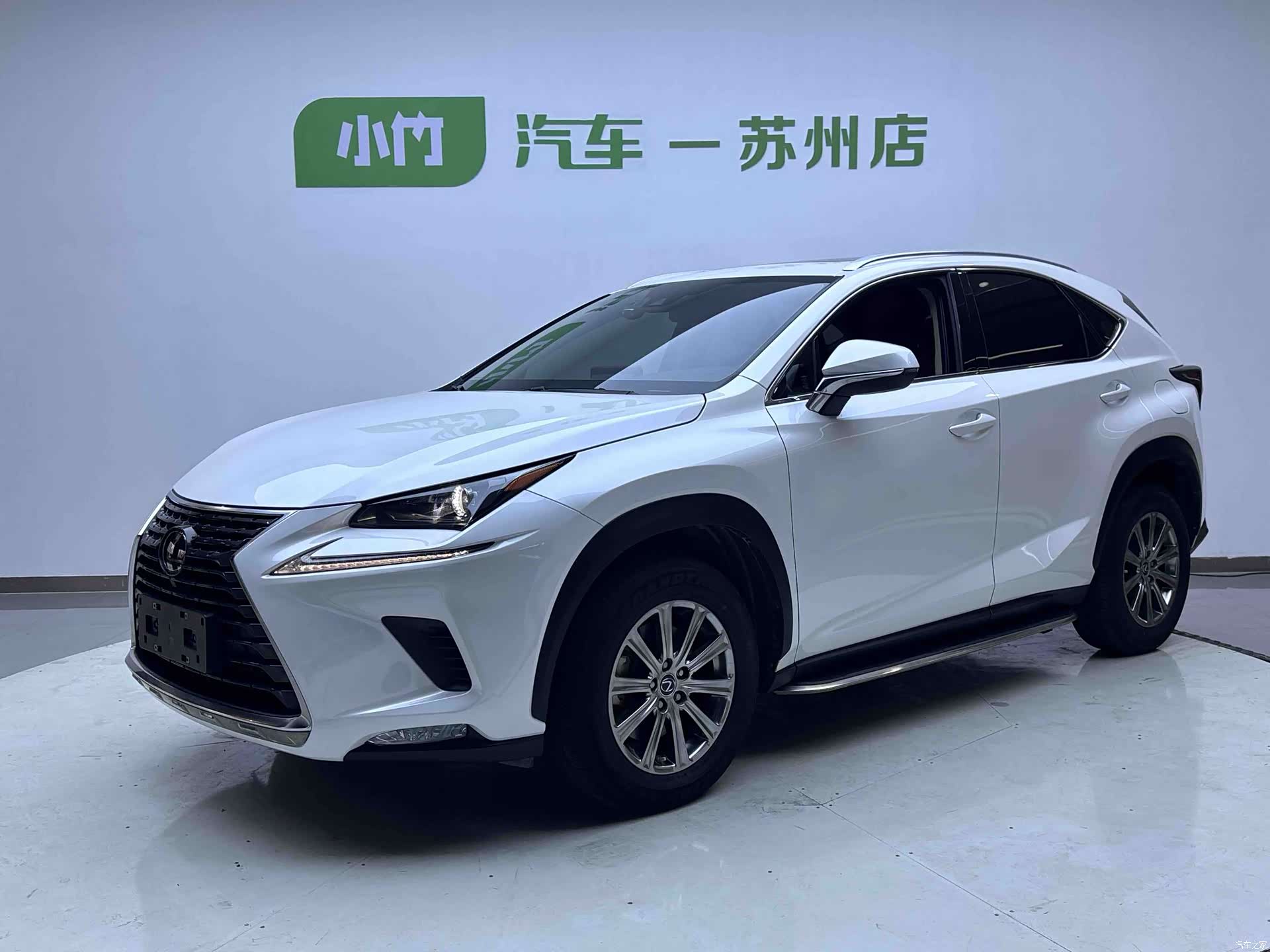 Lexus NX, 2021 1