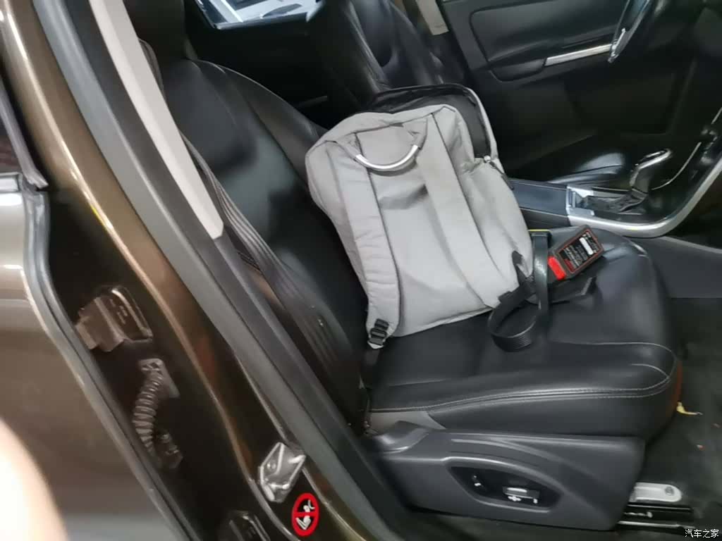 Volvo XC60, 2014 25