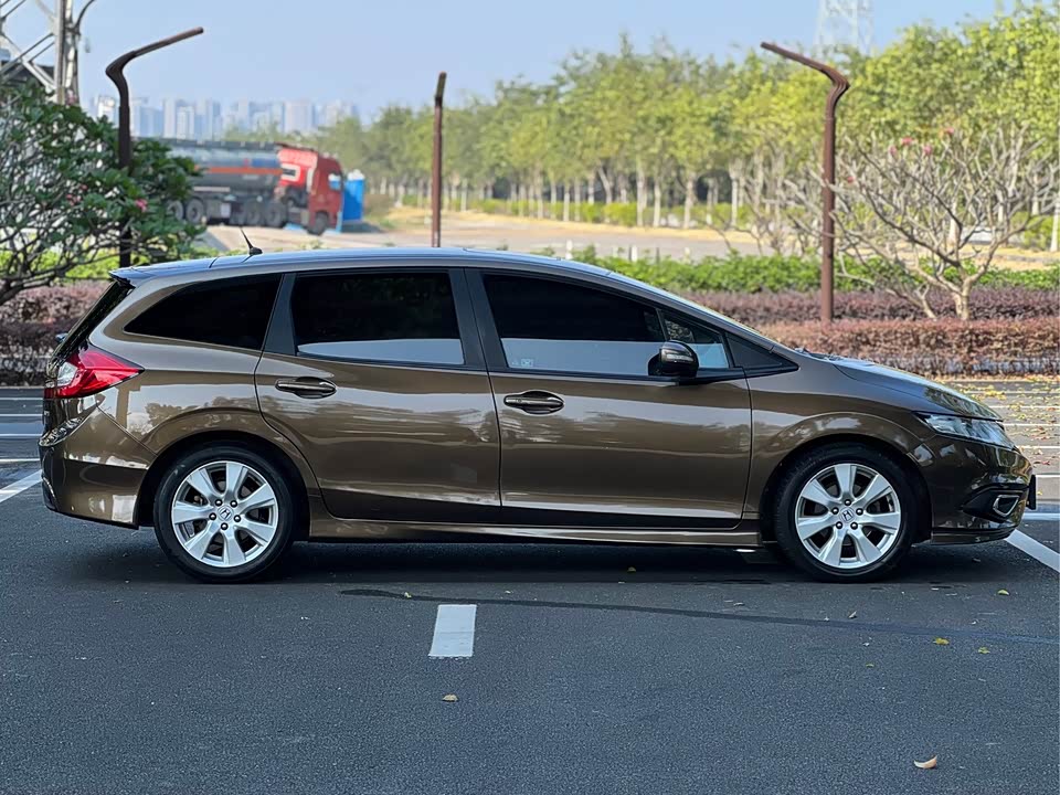 Honda Jade