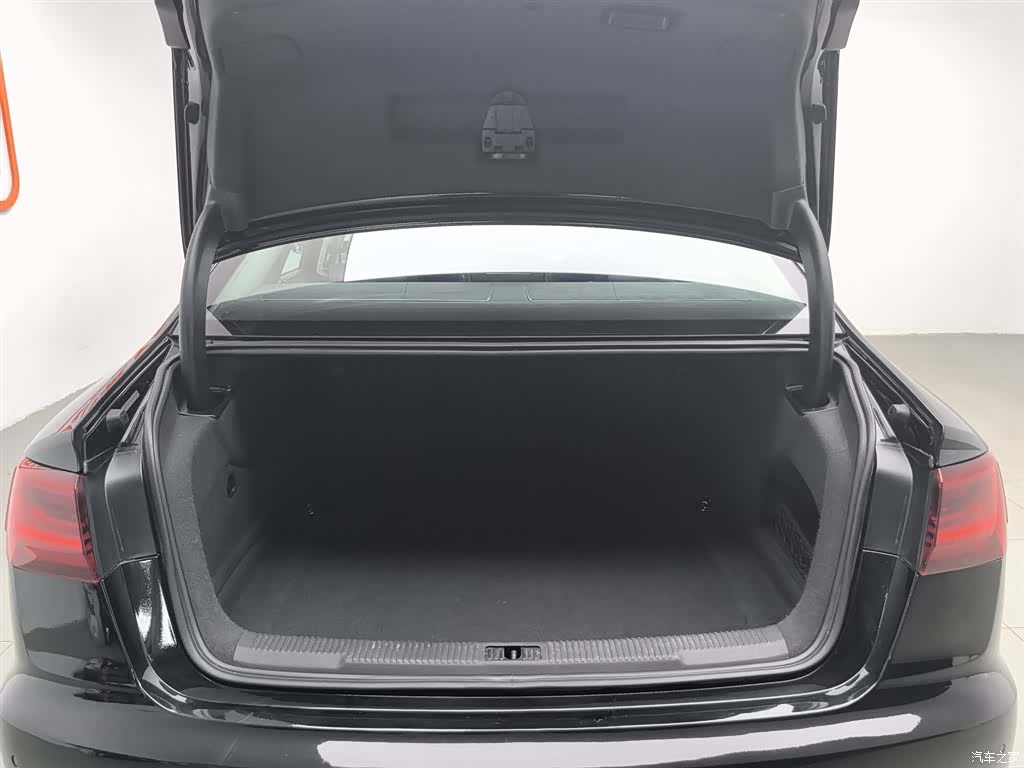 Audi A6L, 2017 16