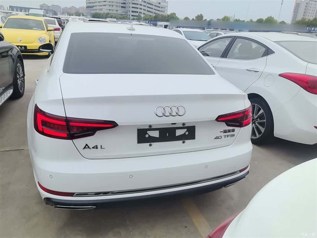 Audi A4L, 2019 4