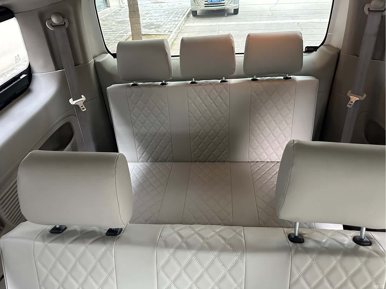 Nissan NV200, 2016 12