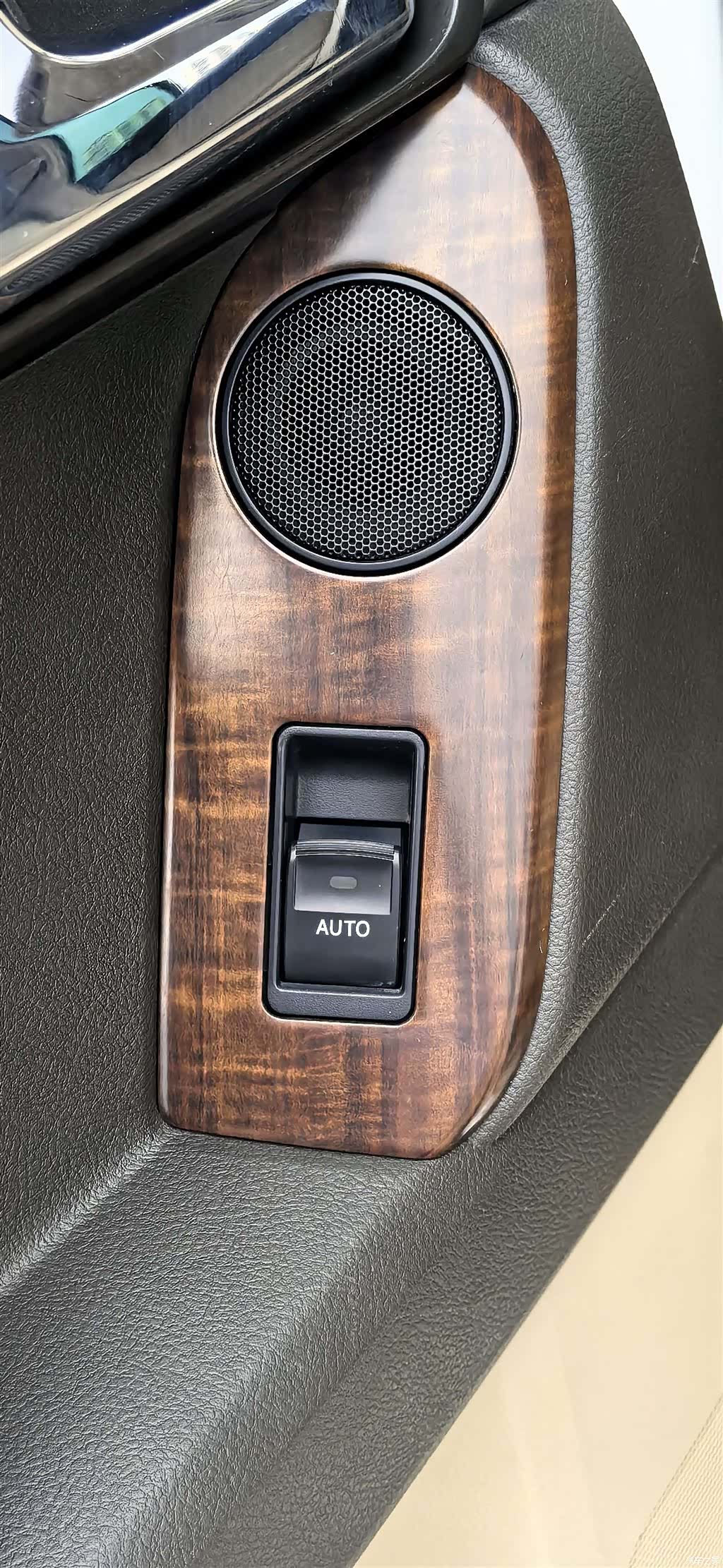Toyota Prado, 2011 25