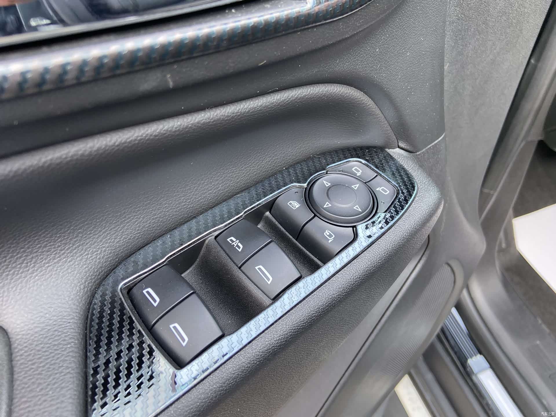 Chevrolet Equinox, 2018 16