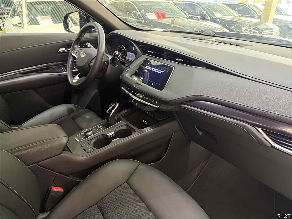 Cadillac XT4, 2020 14