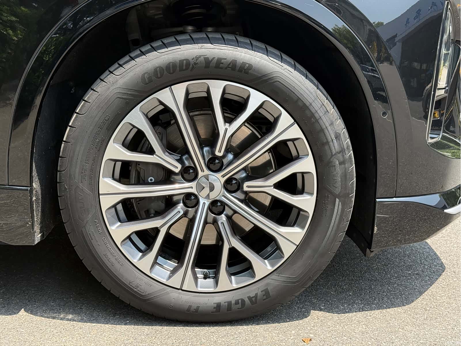 NIO ES6, 2025 11
