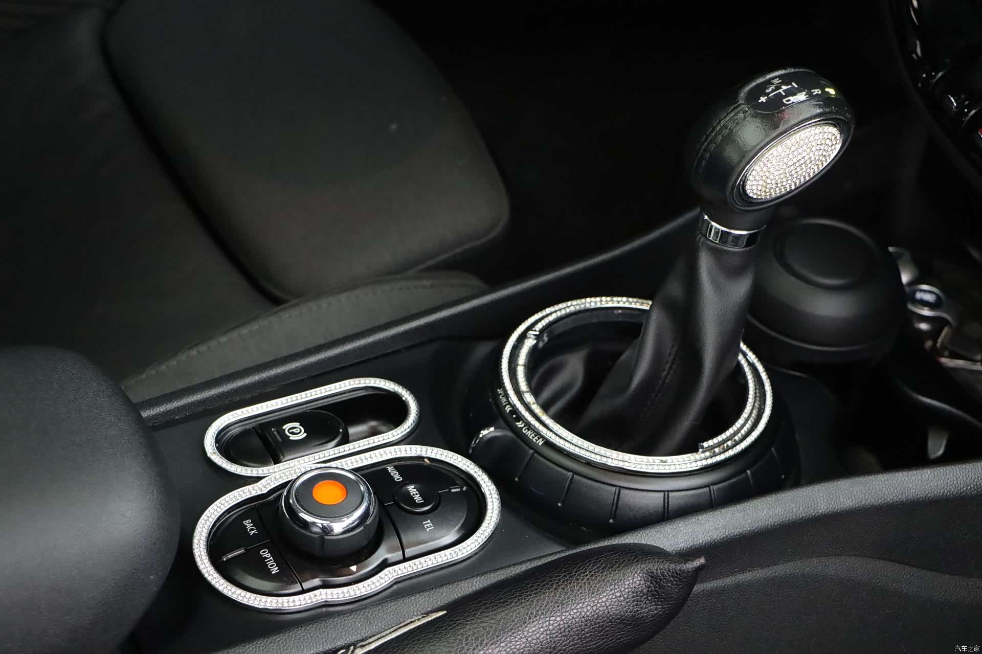 Mini Clubman, 2017 13