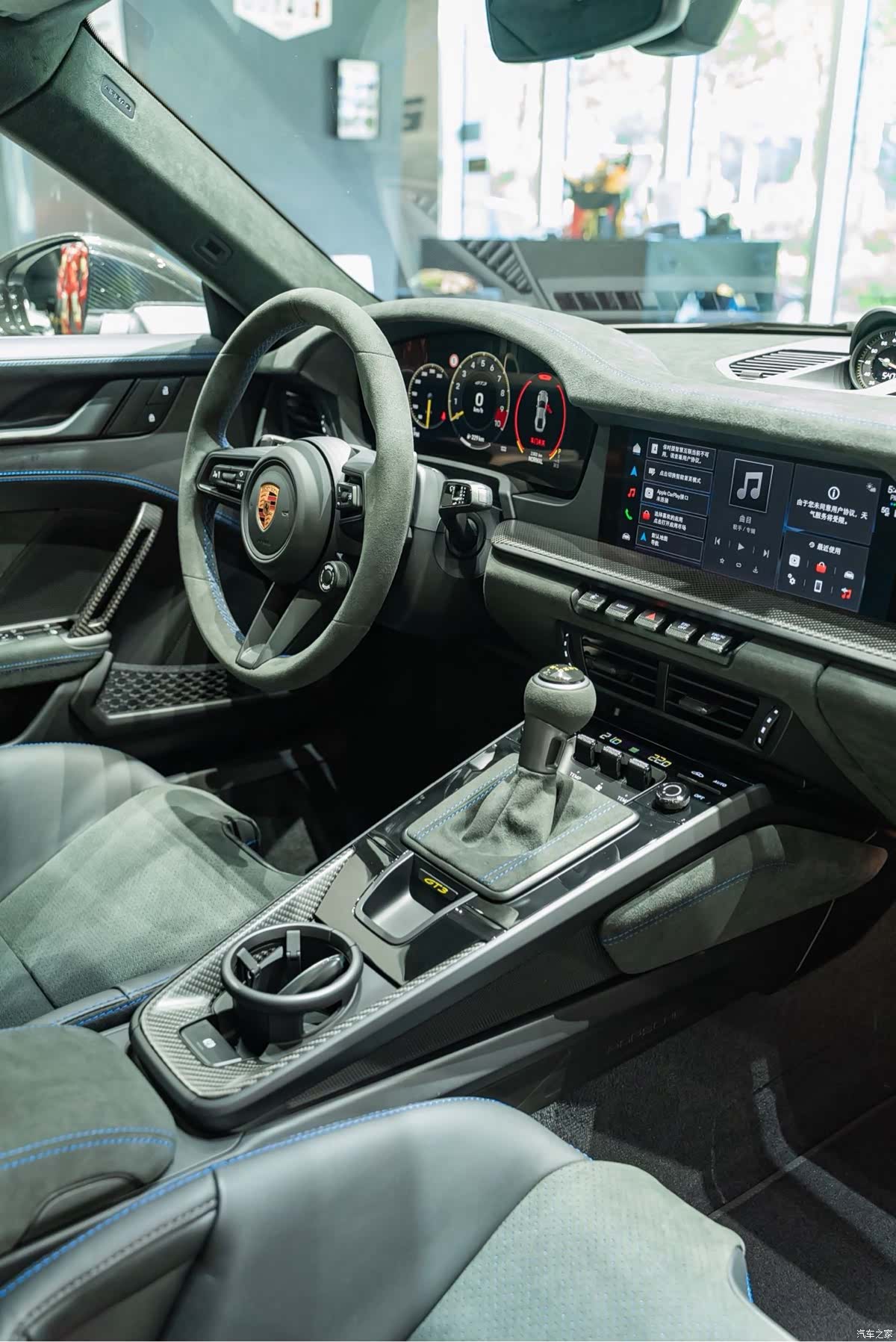 Porsche 911, 2026 13