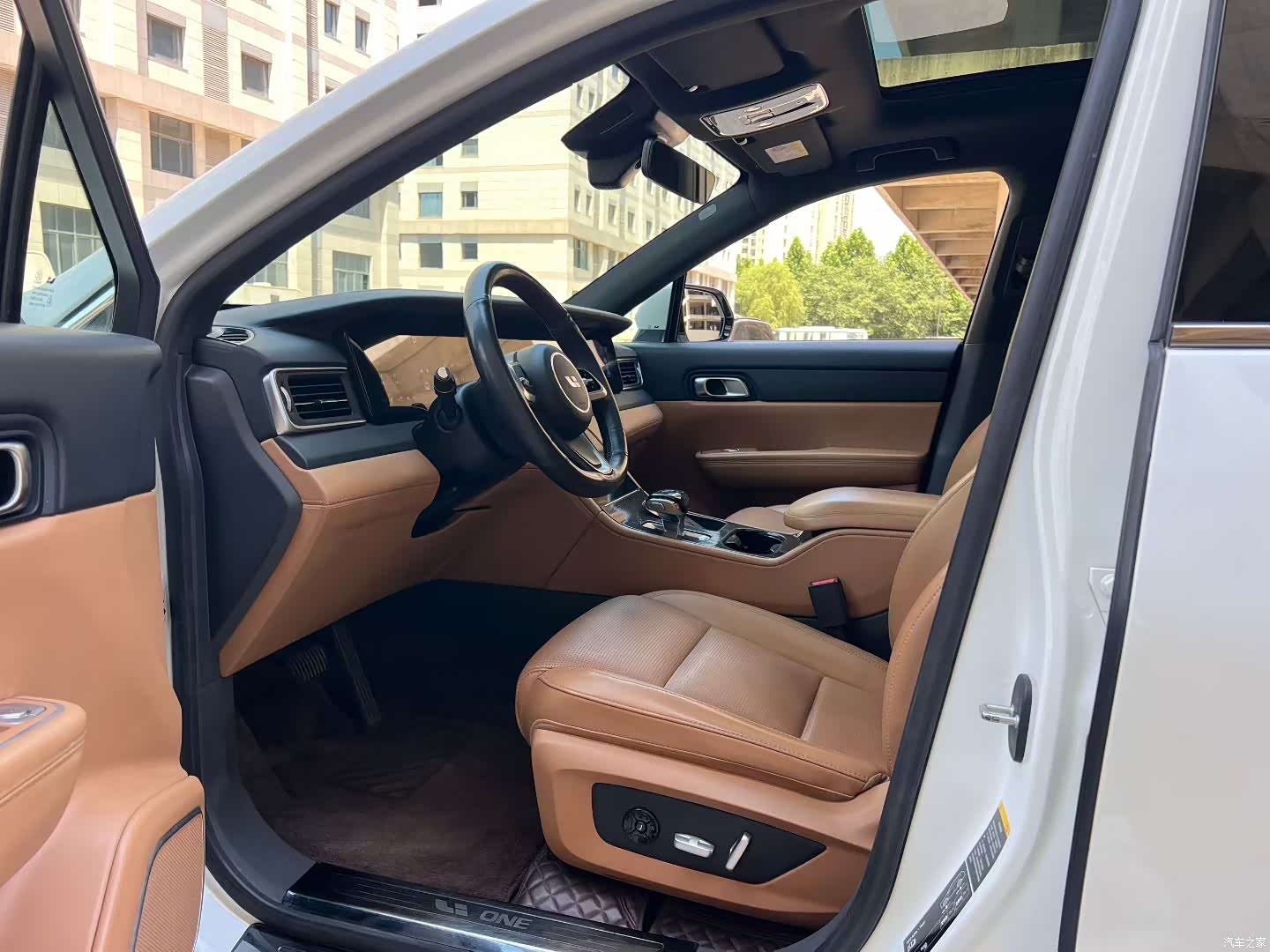 Li Auto ONE, 2022 4