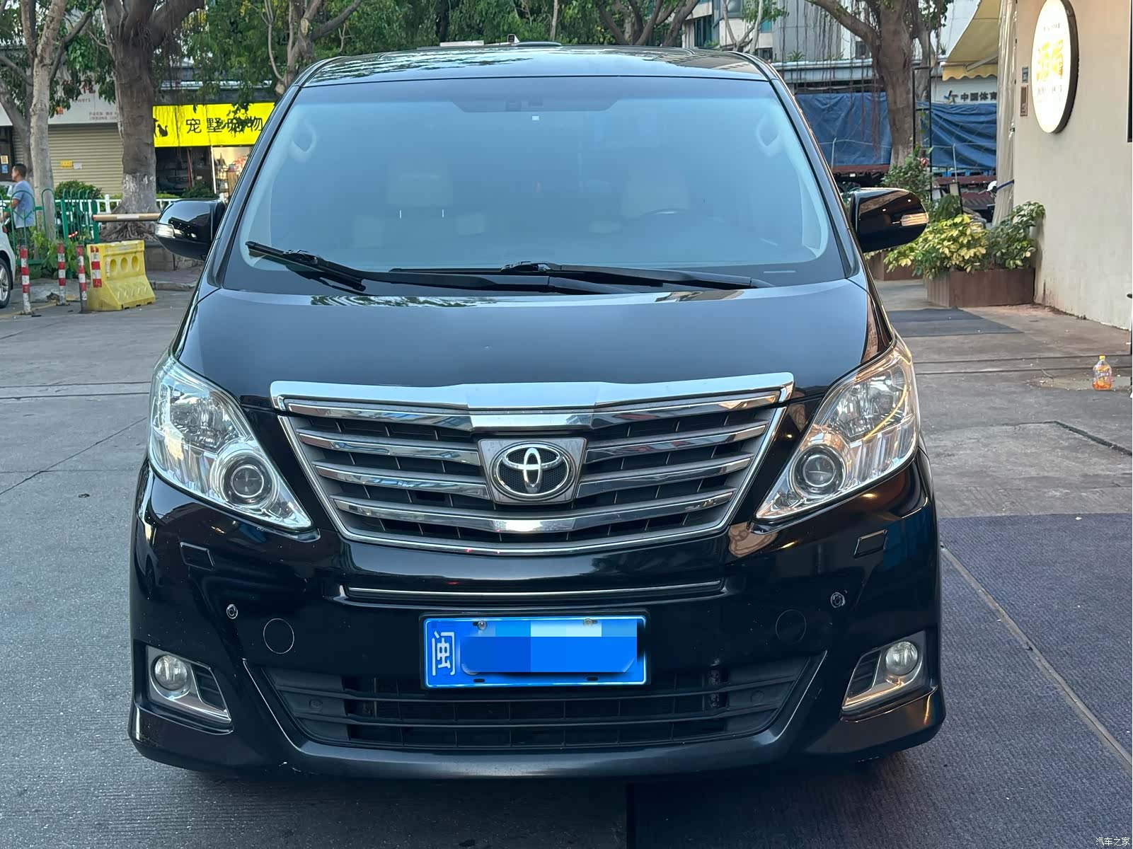 Toyota Alphard, 2014 2