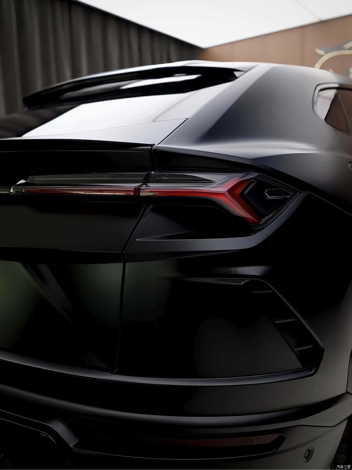 Lamborghini Urus, 2022 10