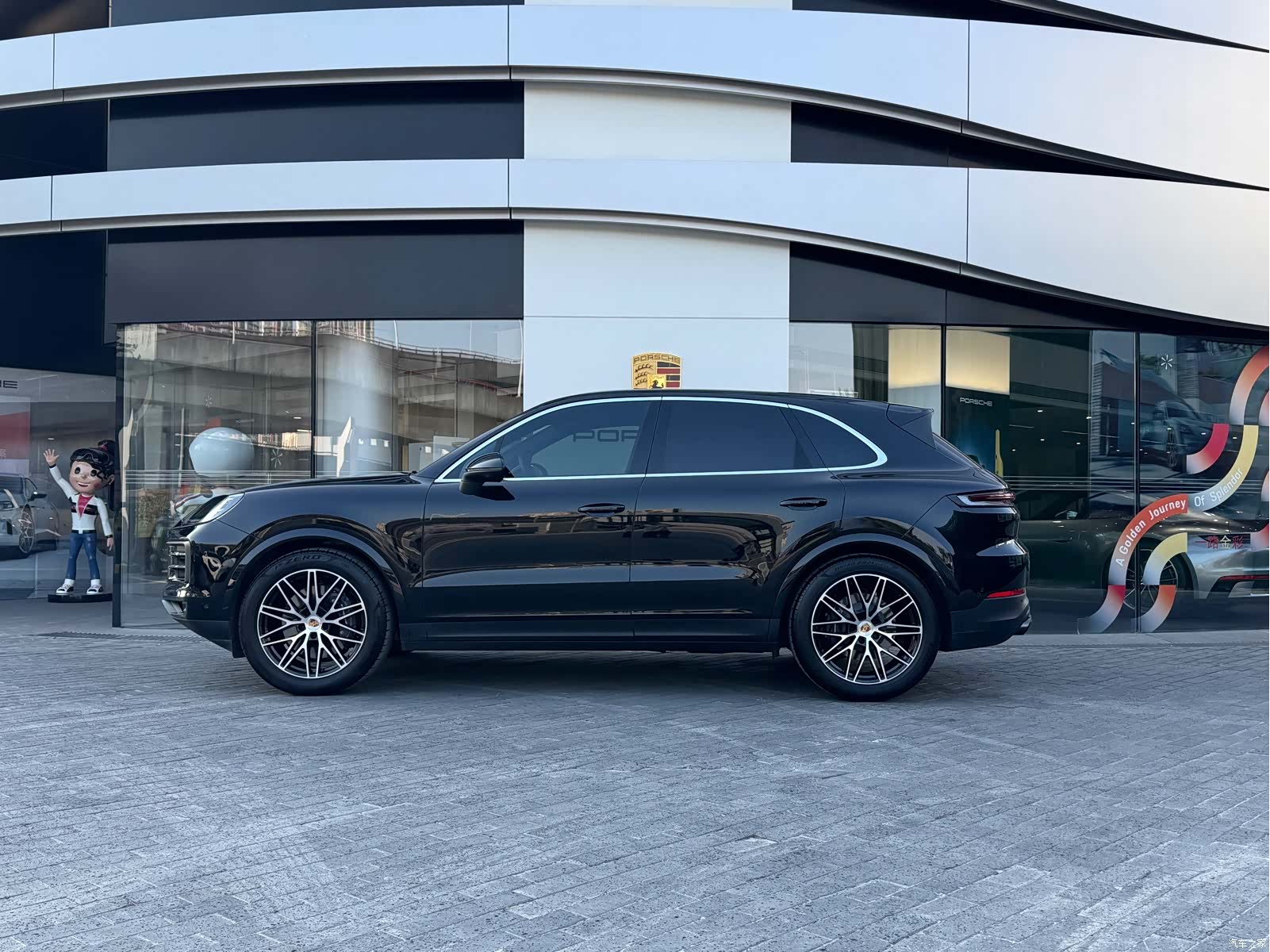 Porsche Cayenne, 2025 все фото