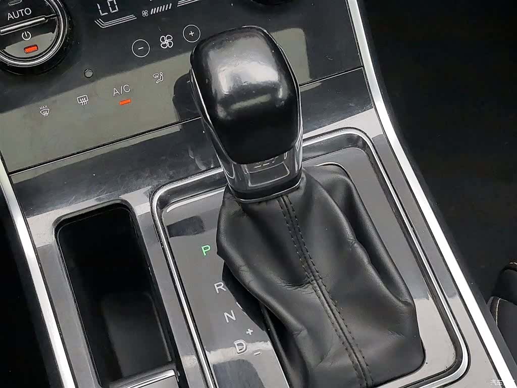 Chery Tiggo 8, 2019 13