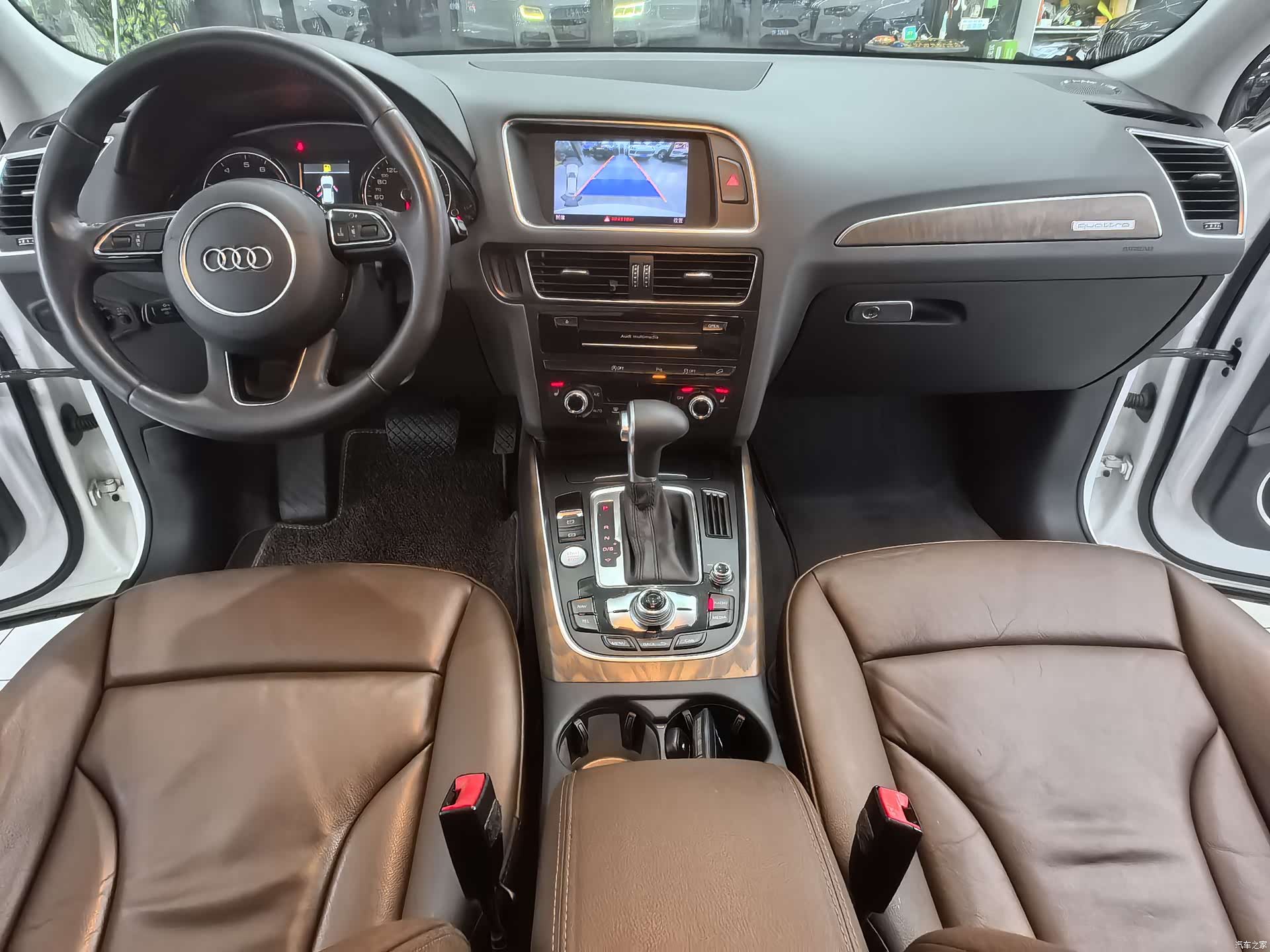 Audi Q5, 2015 11