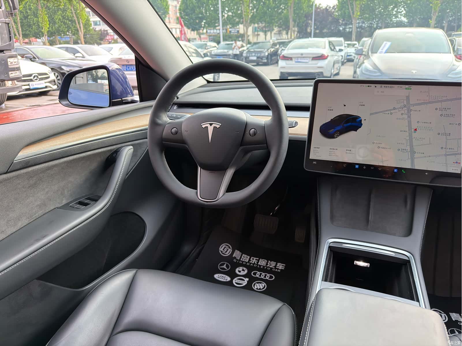 Tesla Model Y, 2022 11