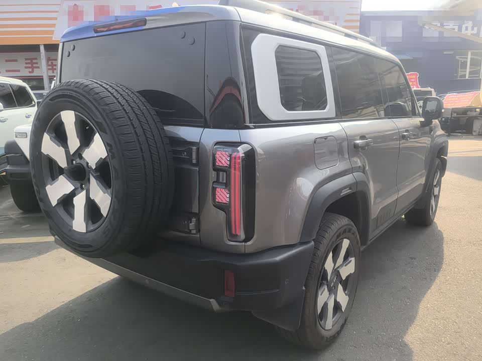 Beijing BJ40 range extension