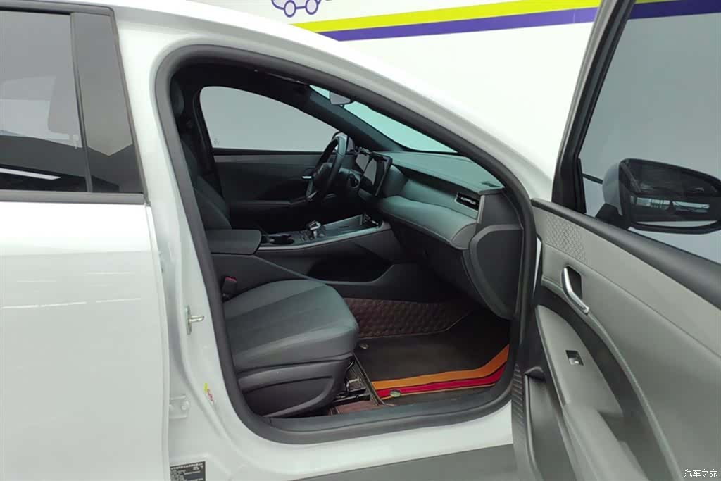 BYD Qin, 2025 8