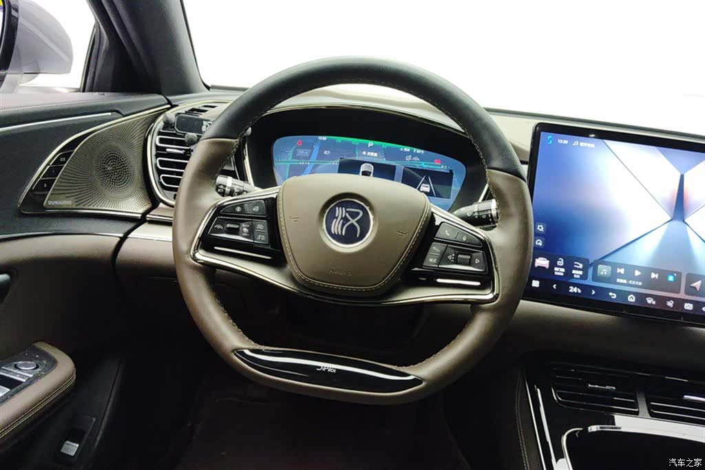 BYD Han, 2024 15