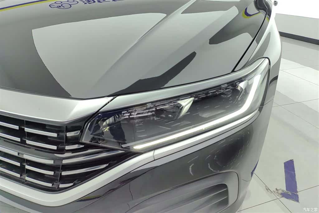 Volkswagen Passat, 2025 все фото