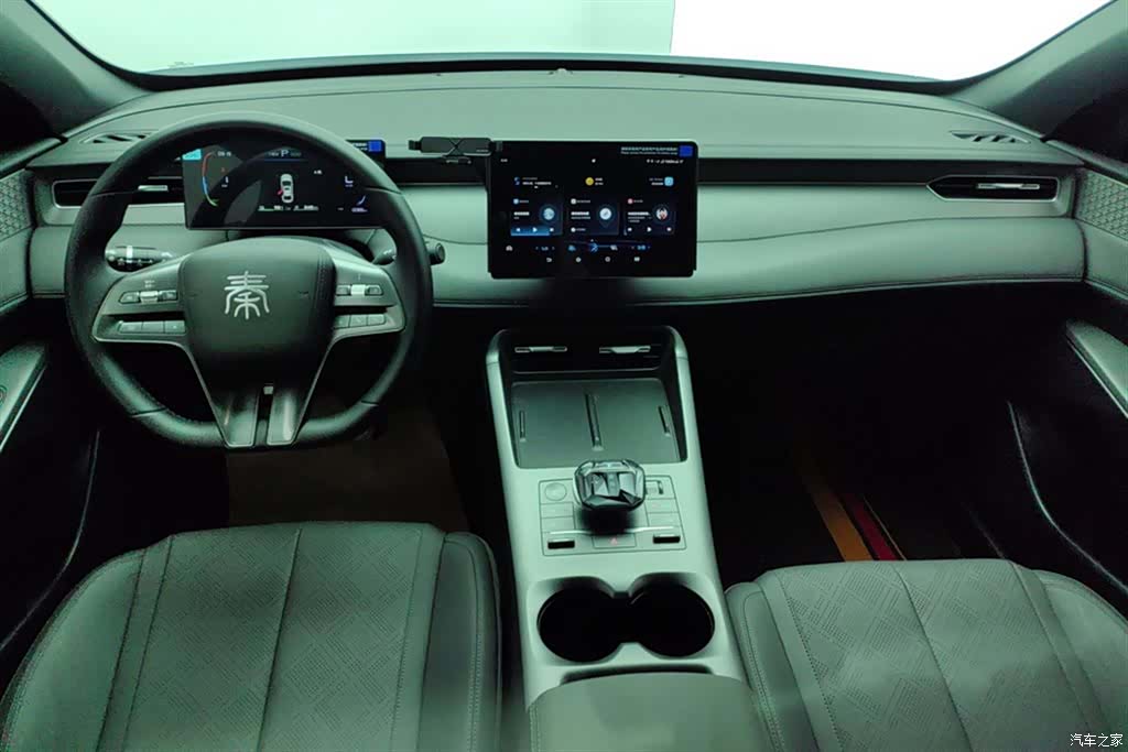 BYD Qin, 2025 12