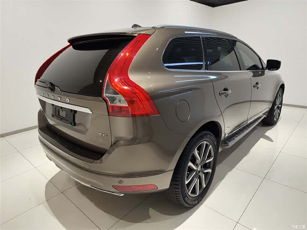 Volvo XC60, 2018 7