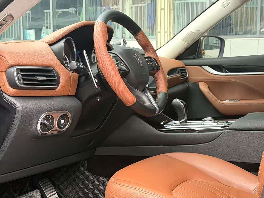 Maserati Levante