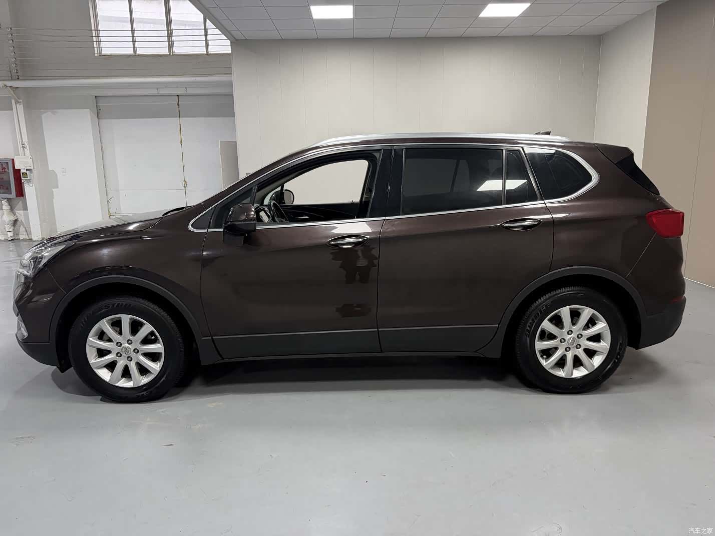 Buick Envision Plus, 2020 7