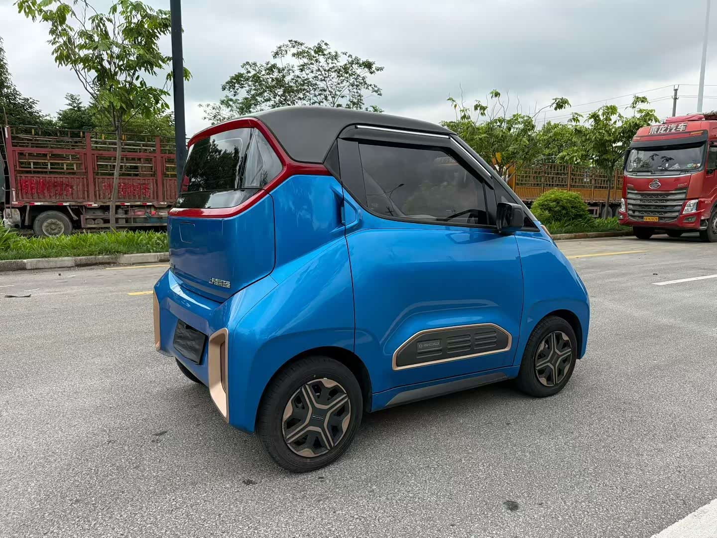 Wuling E200, 2021 6