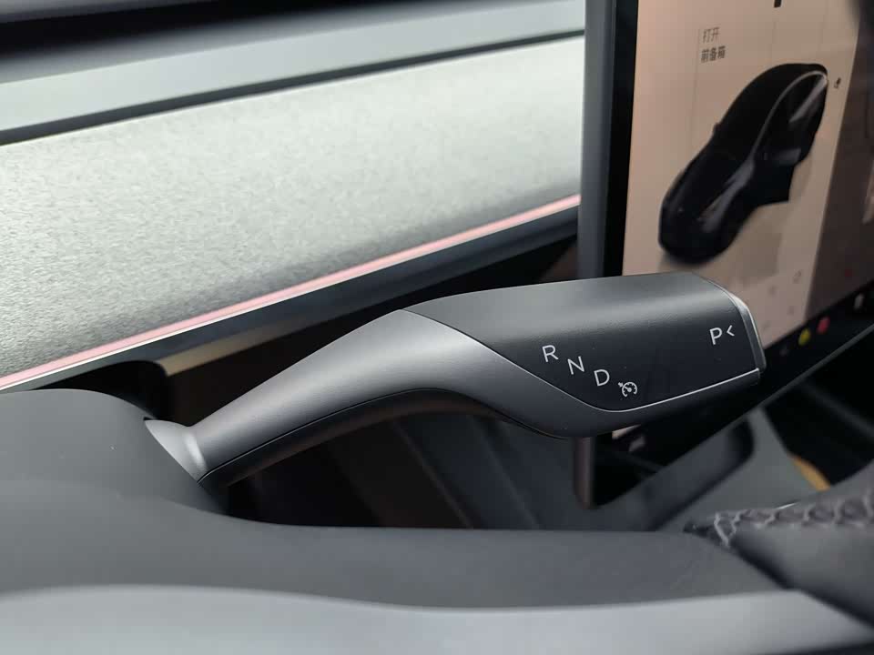 Tesla Model Y Tesla Model Y