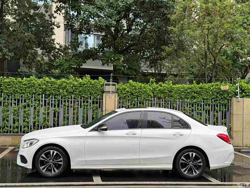 Mercedes-Benz C-Class, 2017 2