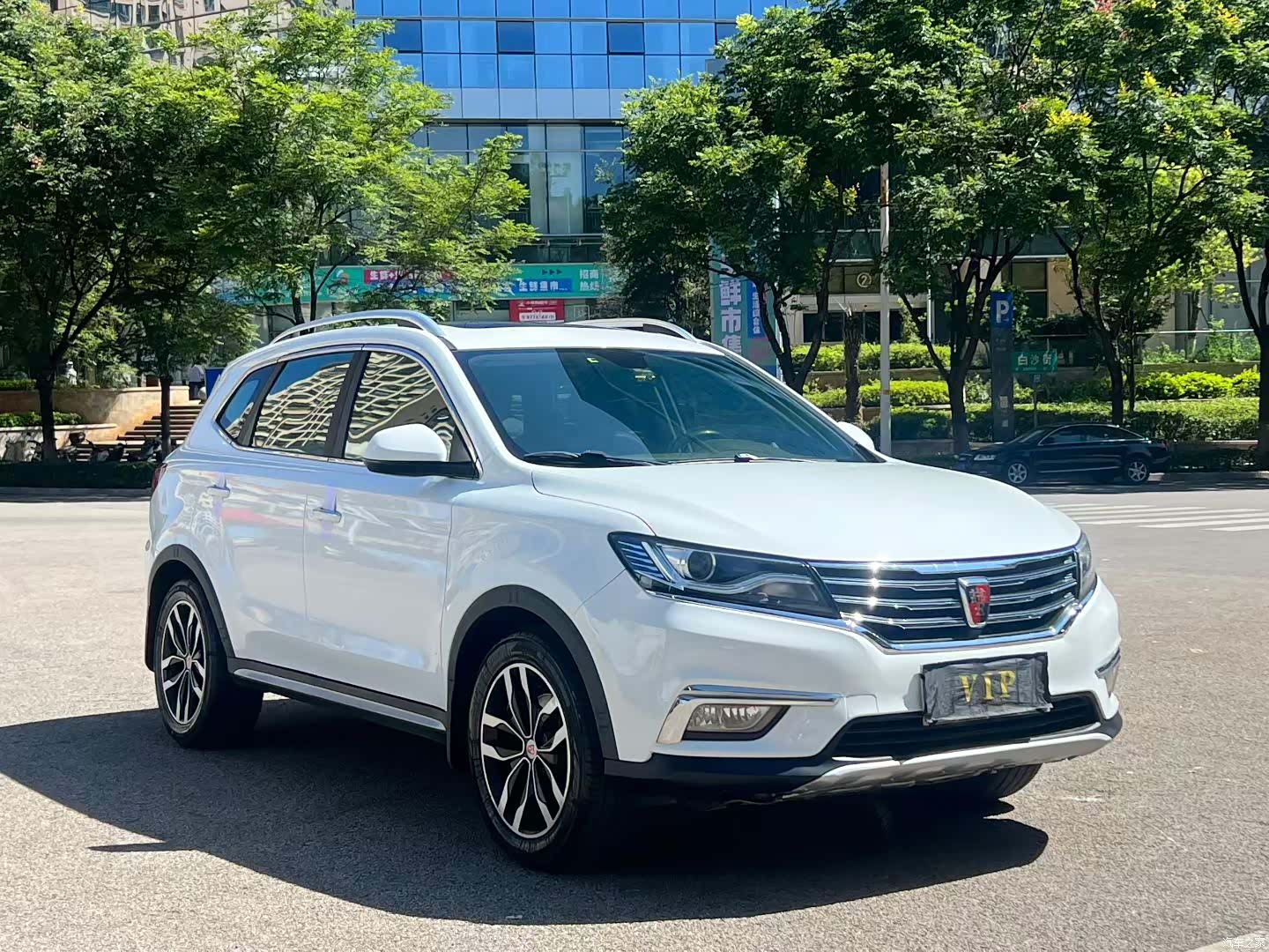 Roewe RX5, 2017 3