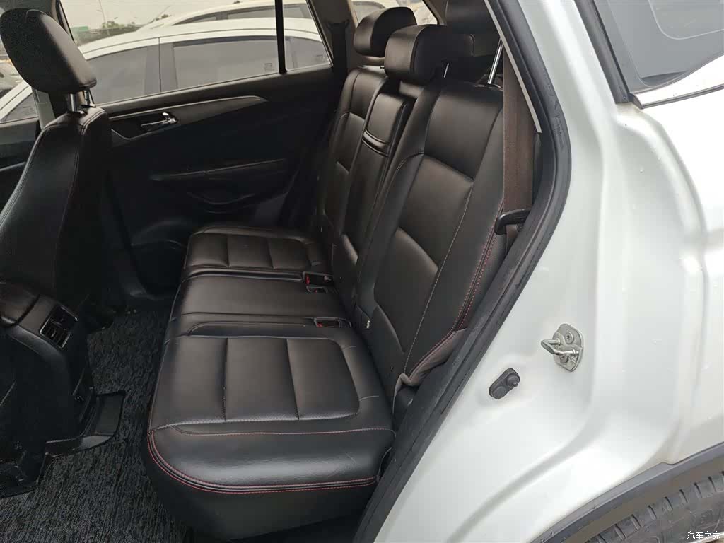 Changan CS75, 2016 13