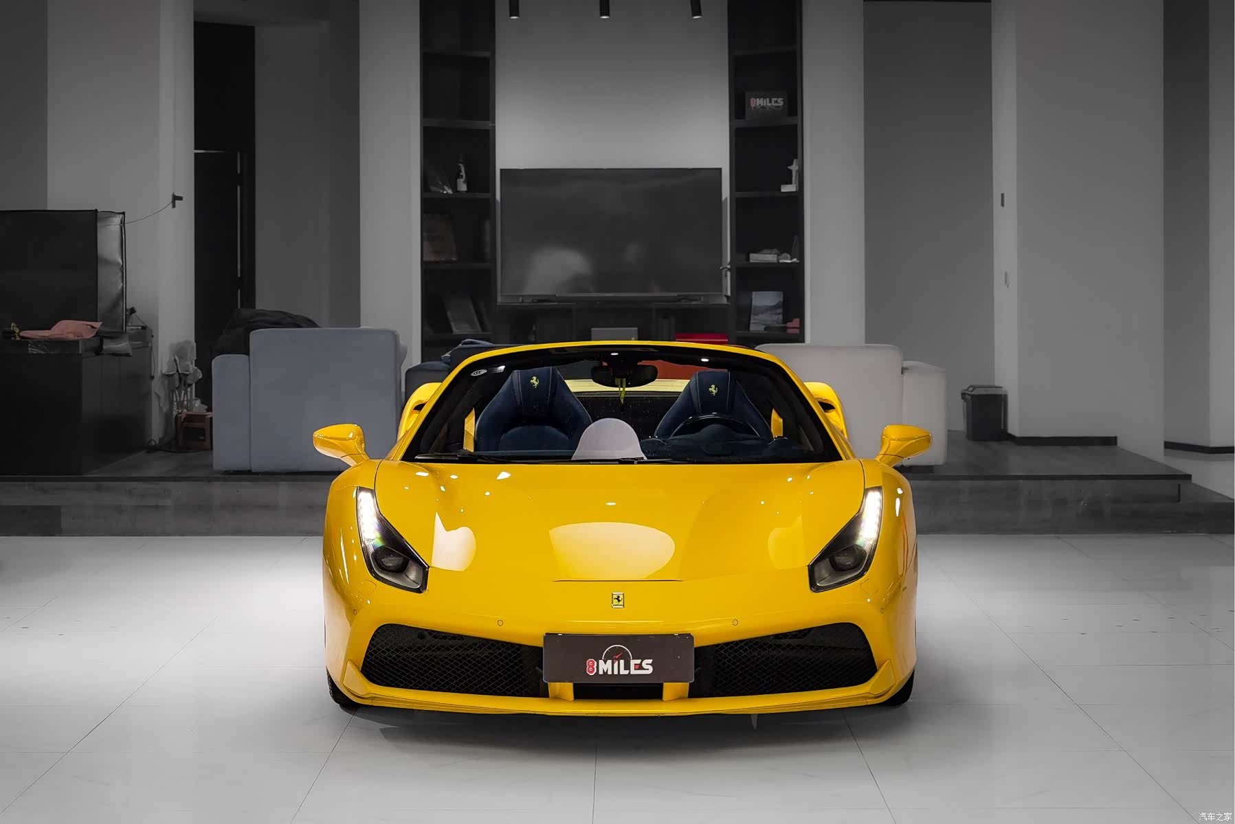 Ferrari 488, 2018 3