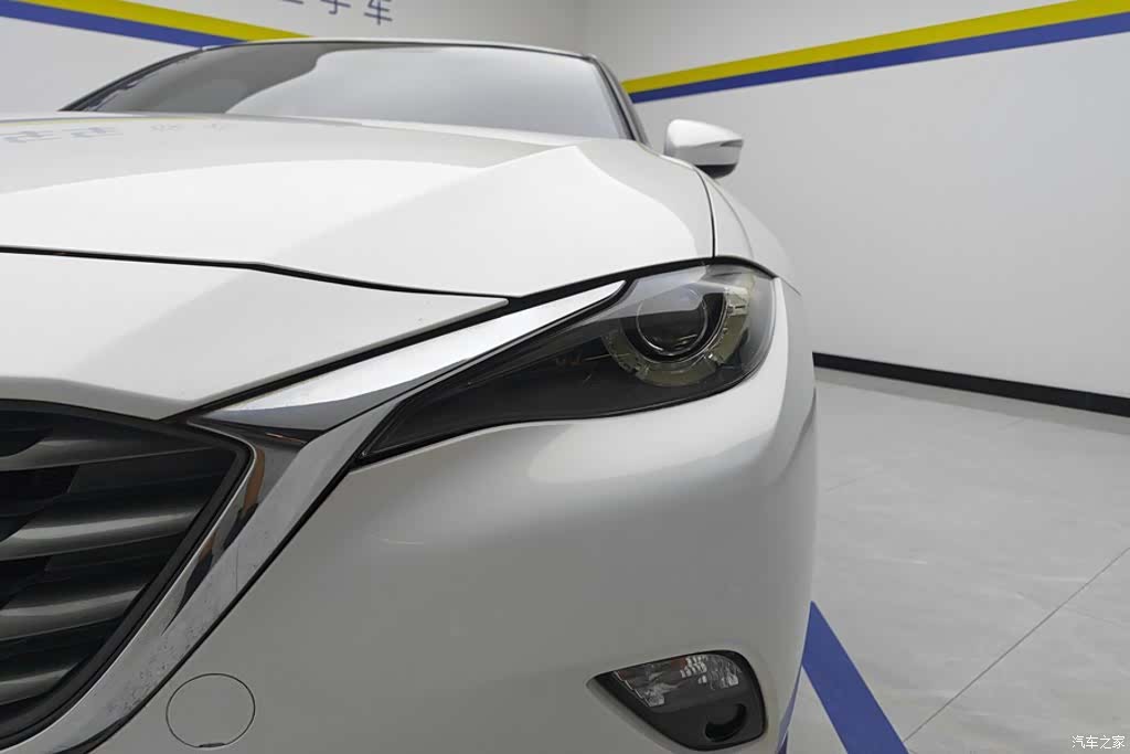 Mazda CX-4, 2016 все фото
