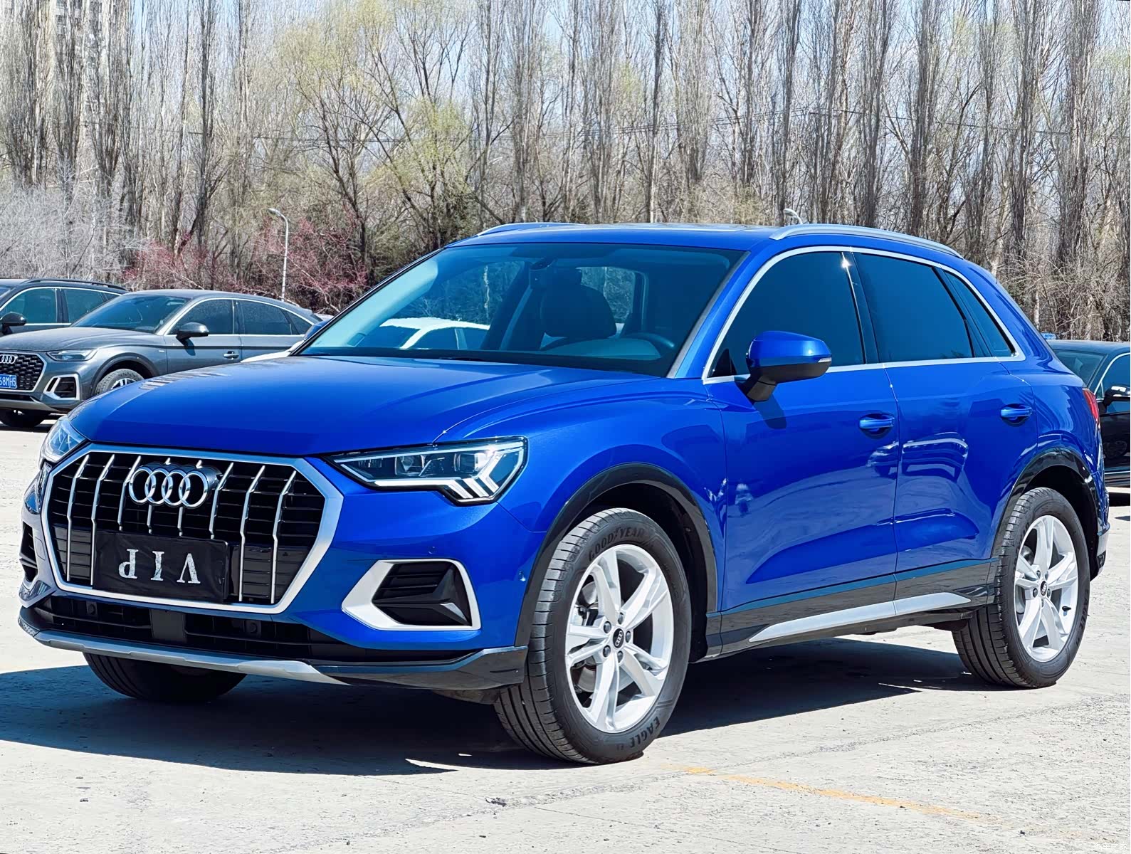 Audi Q3, 2022 1
