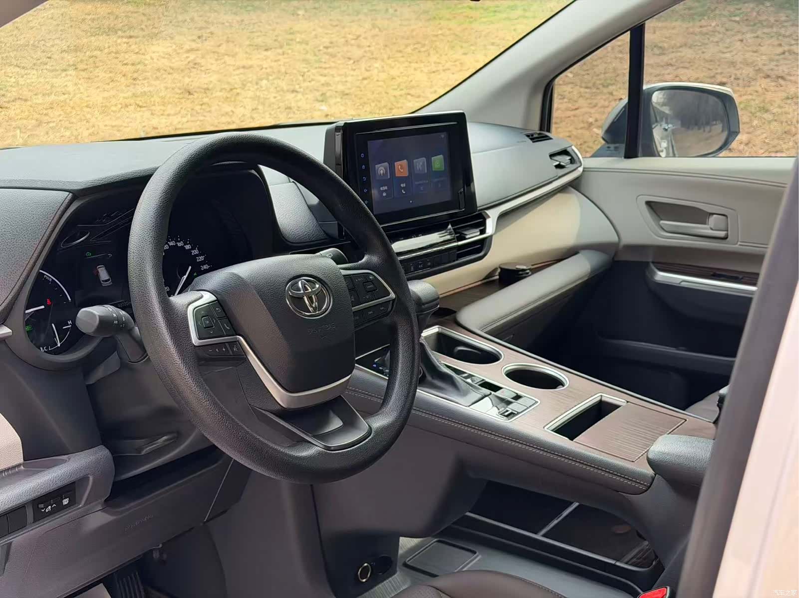 Toyota Sienna, 2023 7