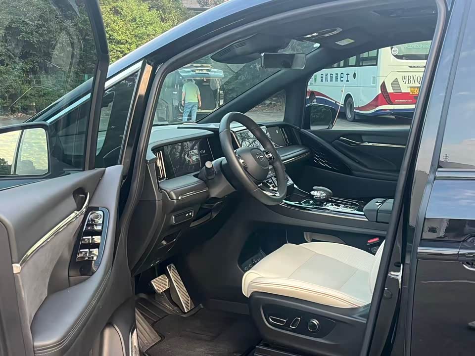 Trumpchi Trumpchi M8