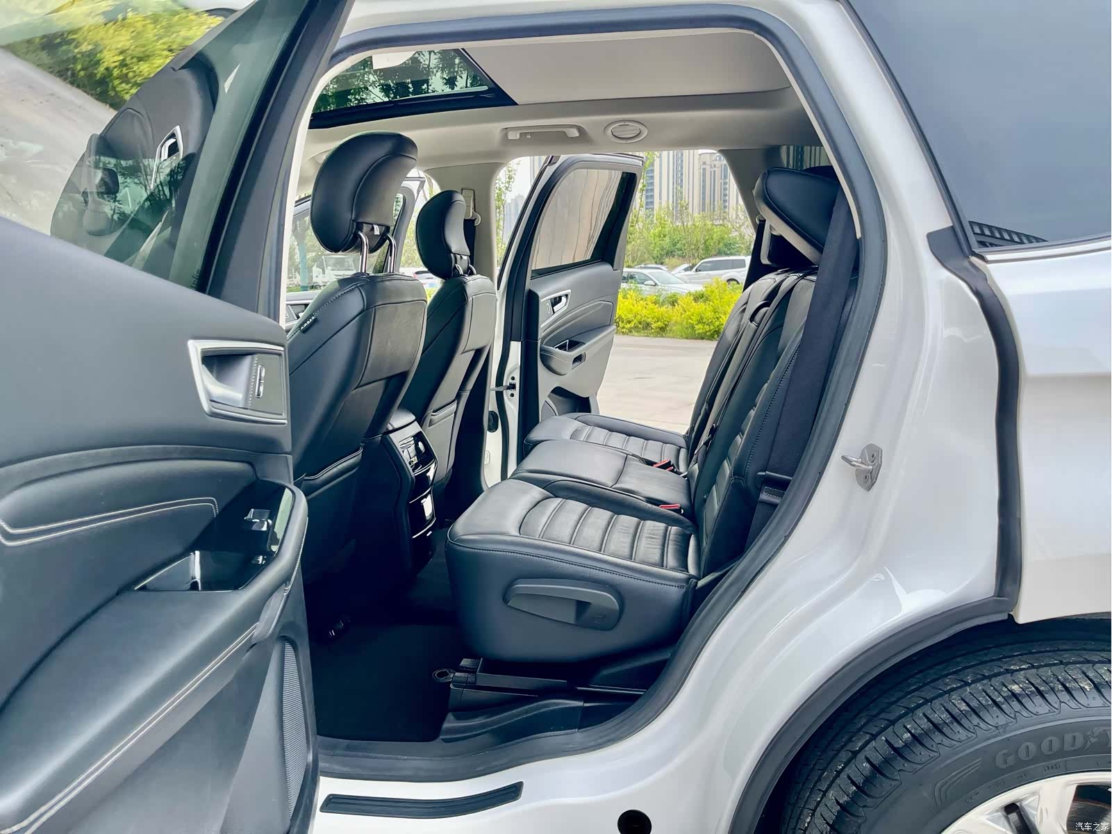 Ford Edge, 2018 17