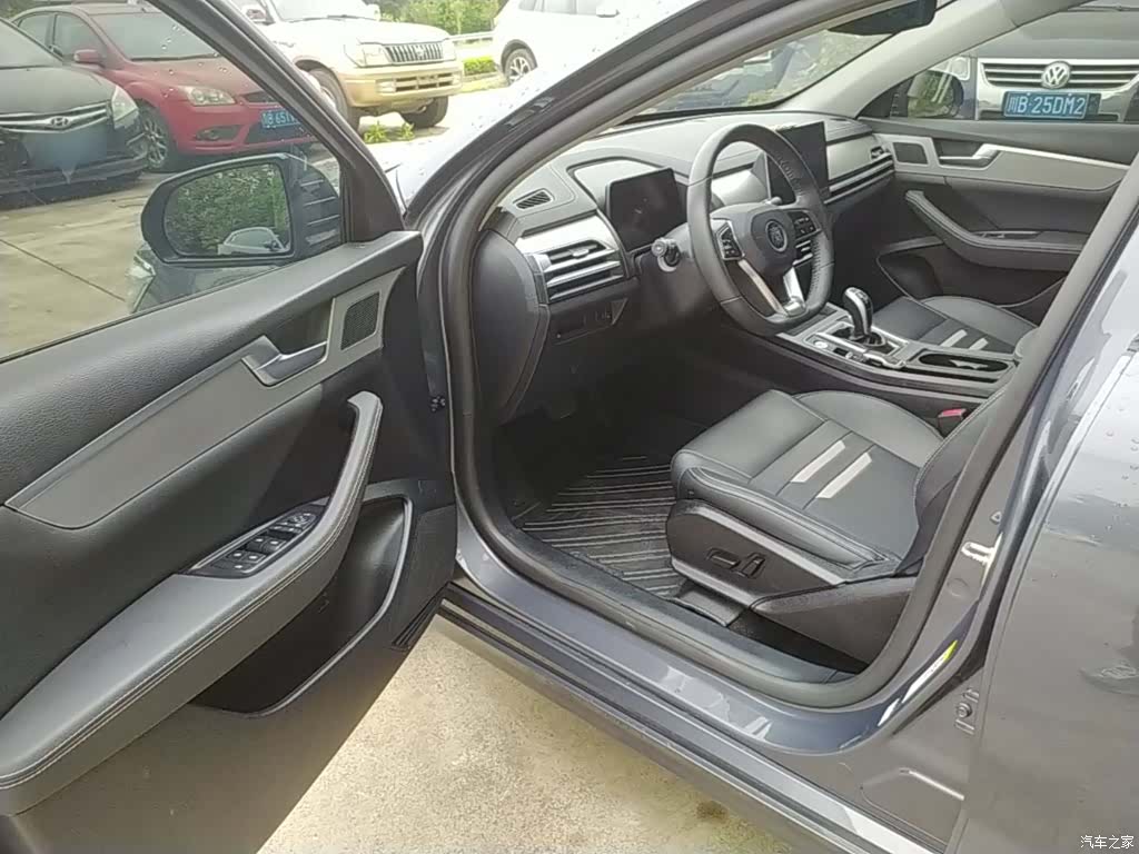 BYD Qin, 2021 12