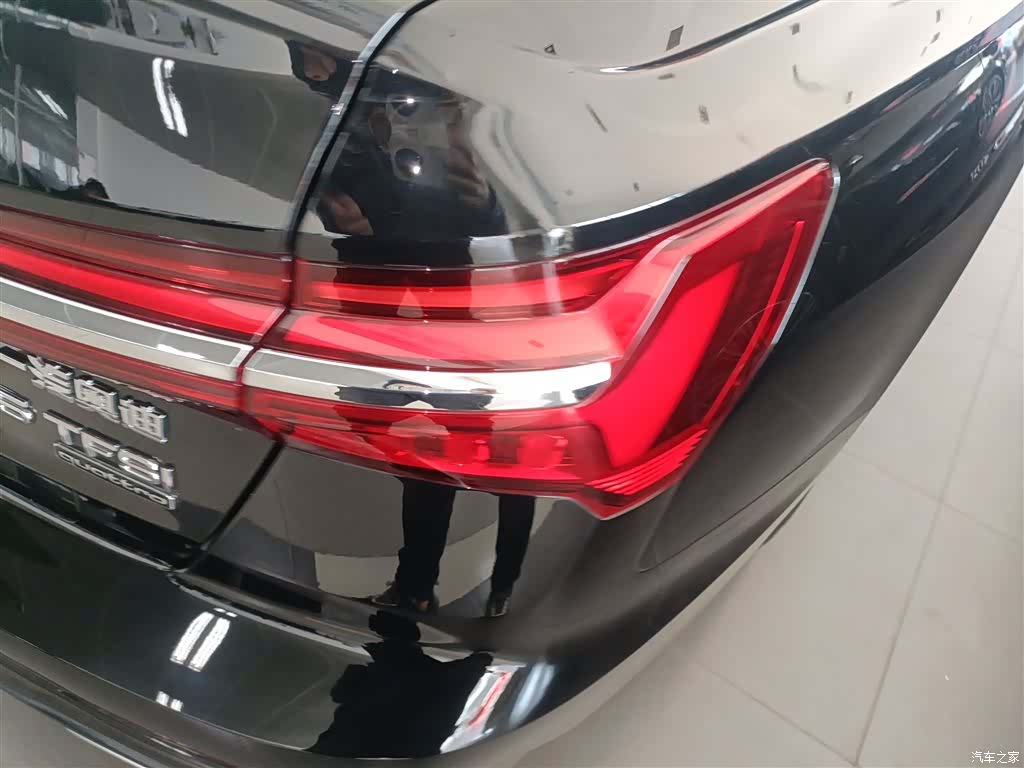 Audi A6L, 2020 24