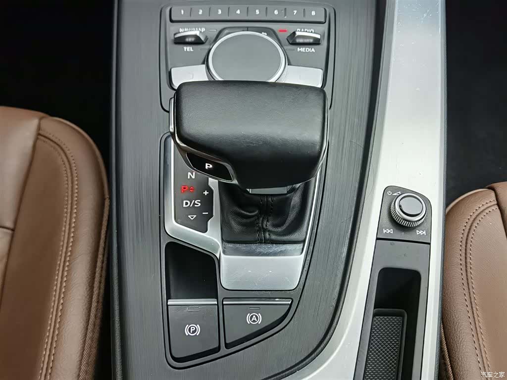 Audi A4L, 2019 13